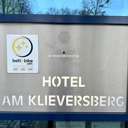 Hotel Am Klieversberg Wolfsburg Exterior foto